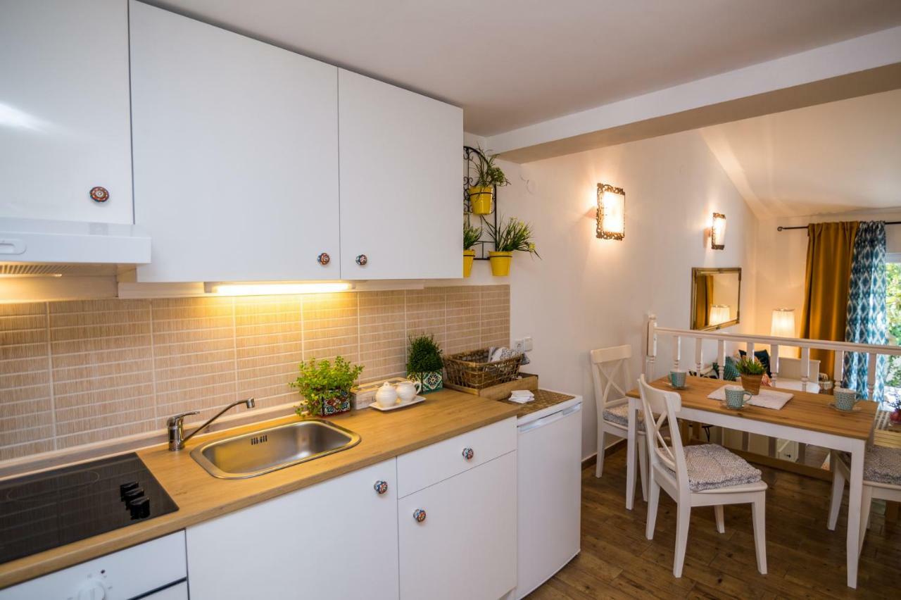 Apartments Terra Biograd Na Moru Eksteriør billede